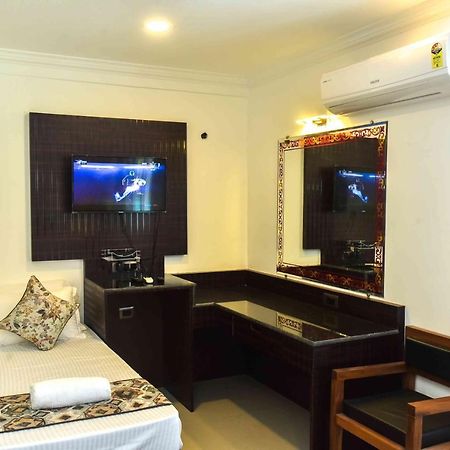 Don Hill Beach Resort Candolim Ngoại thất bức ảnh