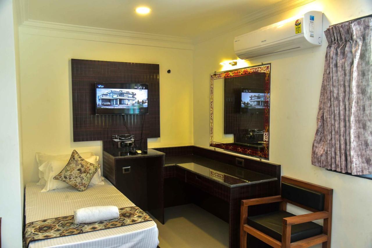 Don Hill Beach Resort Candolim Ngoại thất bức ảnh